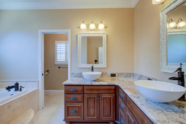 $899,950 | 1943 Alex Way, Turlock, CA 95382