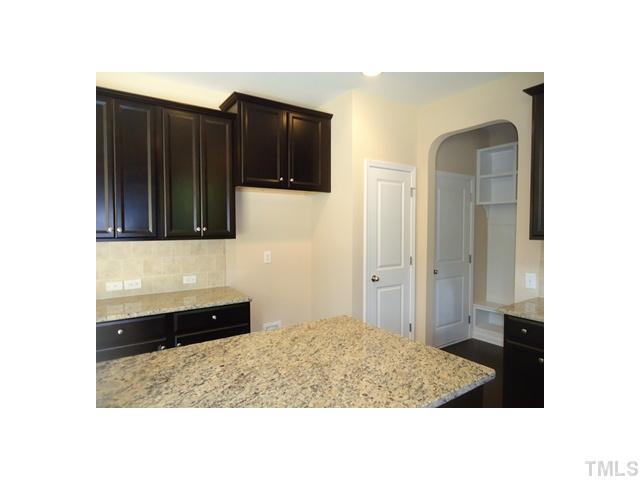 813 Wickham Ridge Road Apex, NC 27539 - Photo 7 of 25