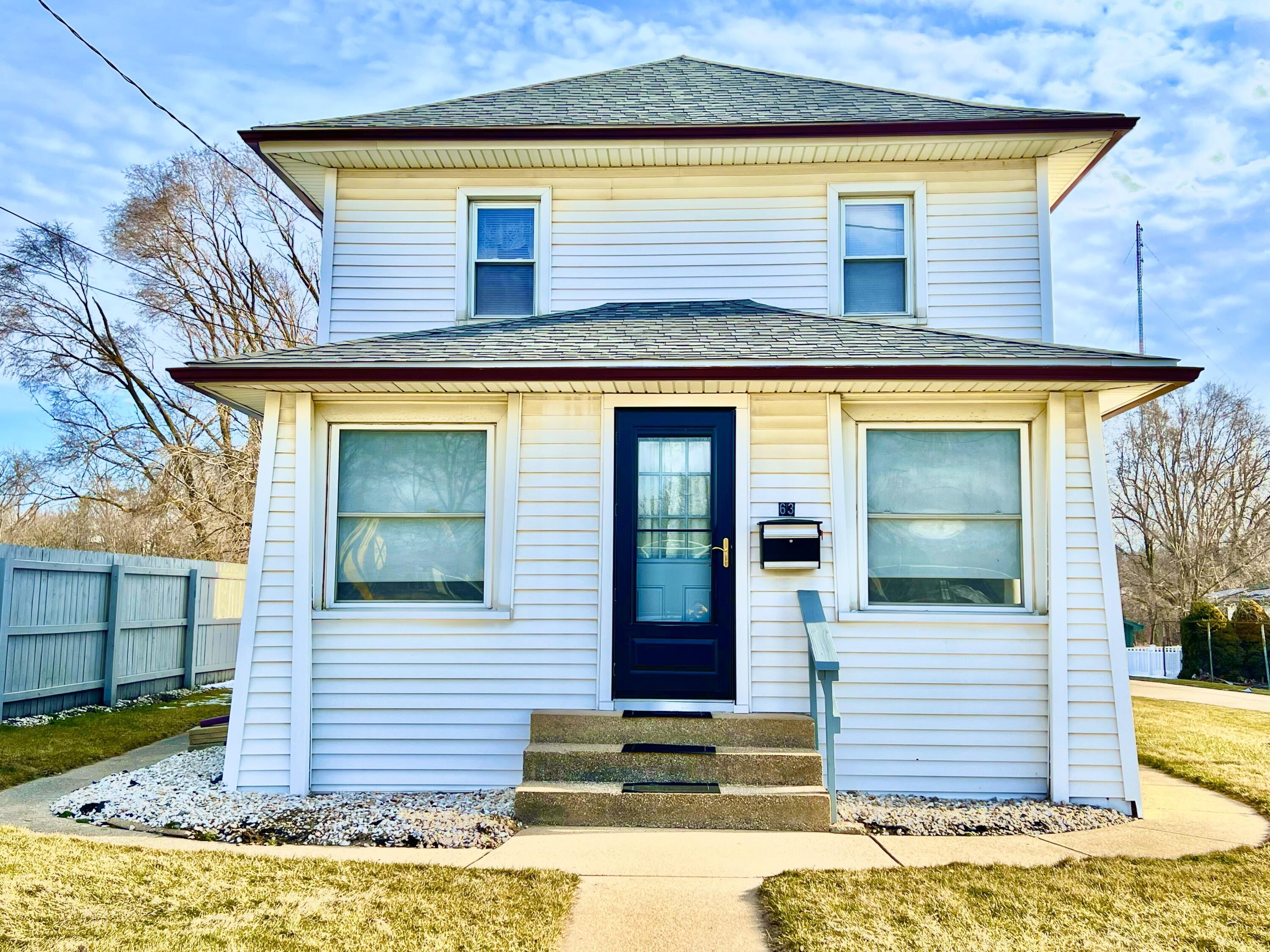 63 West Carleton Road Hillsdale, MI 49242 - Photo 2 of 42 FullSizeRender(41)