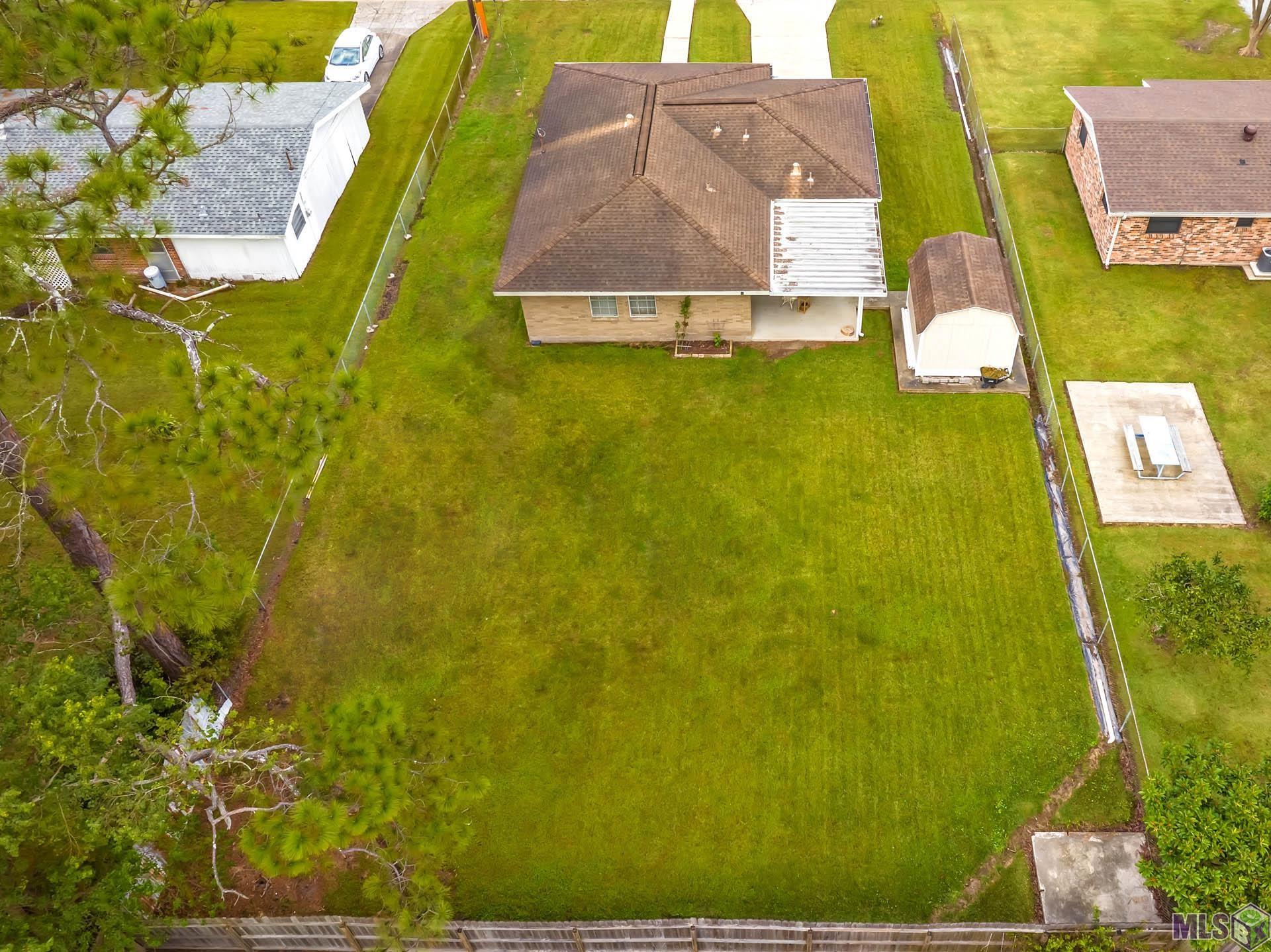 436 David Road Bayou Vista, LA 70380 - Photo 3 of 13 Gallery Image 3