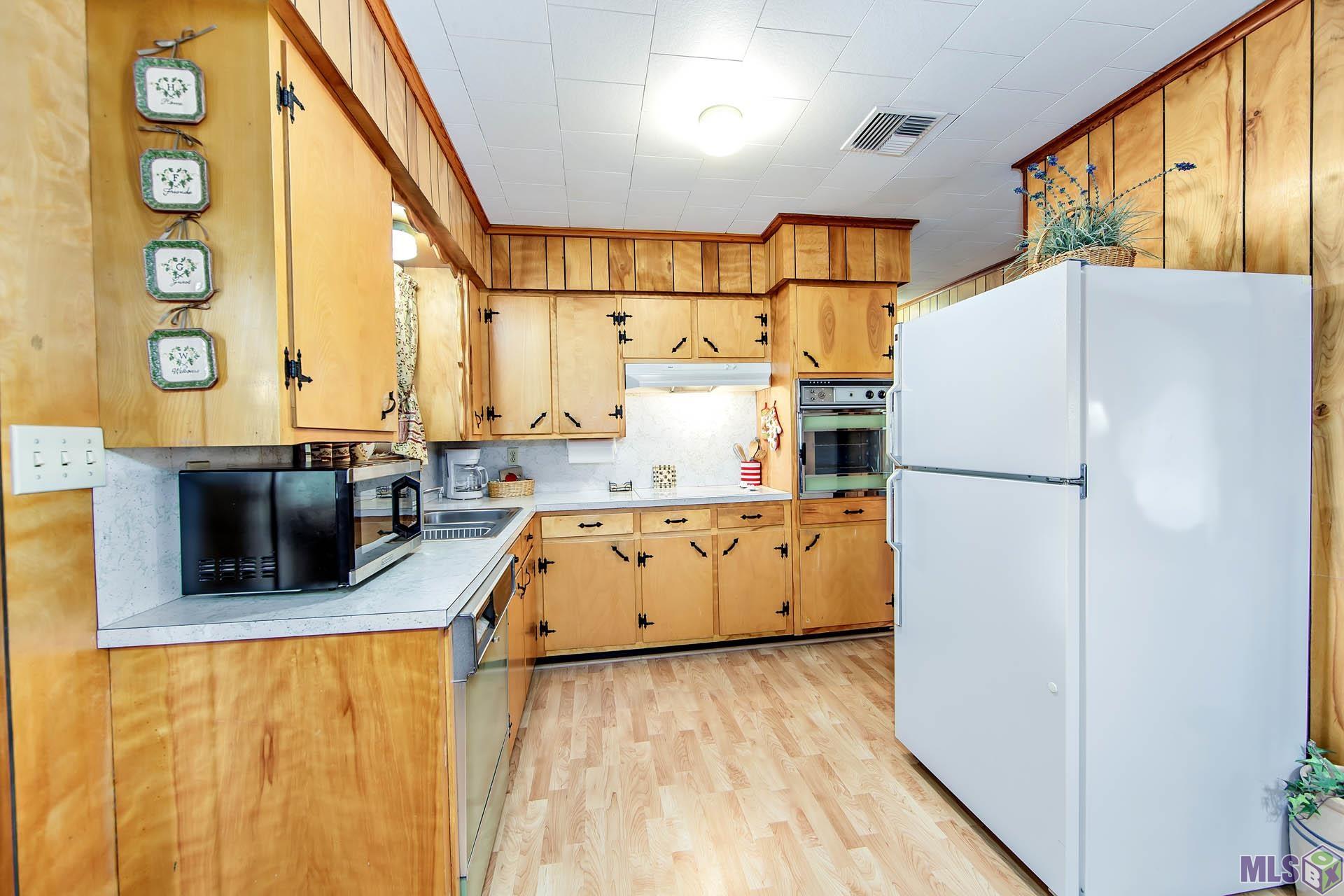 436 David Road Bayou Vista, LA 70380 - Photo 8 of 13 Gallery Image 8