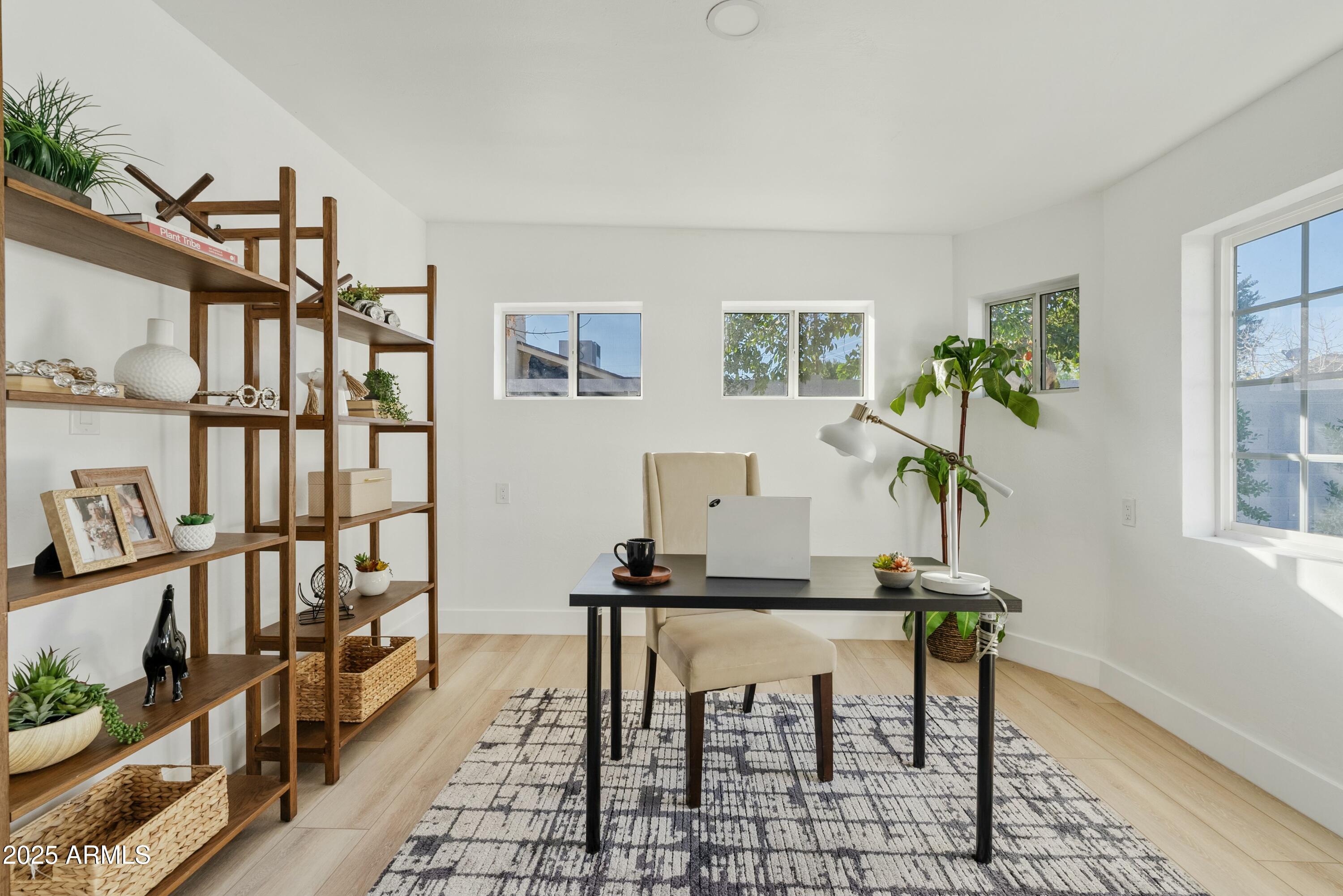 1302 West Golden Lane Phoenix, AZ 85021 - Photo 29 of 46 tempImageIQ8ZHF