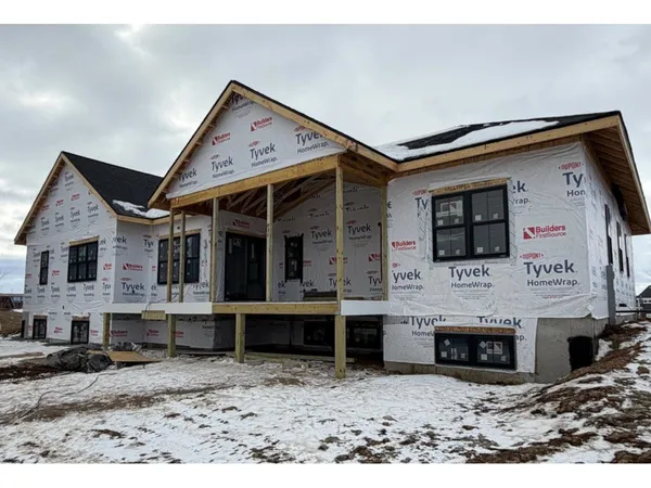 $879,900 | 1323 Spahn Drive, Waunakee, WI 53597