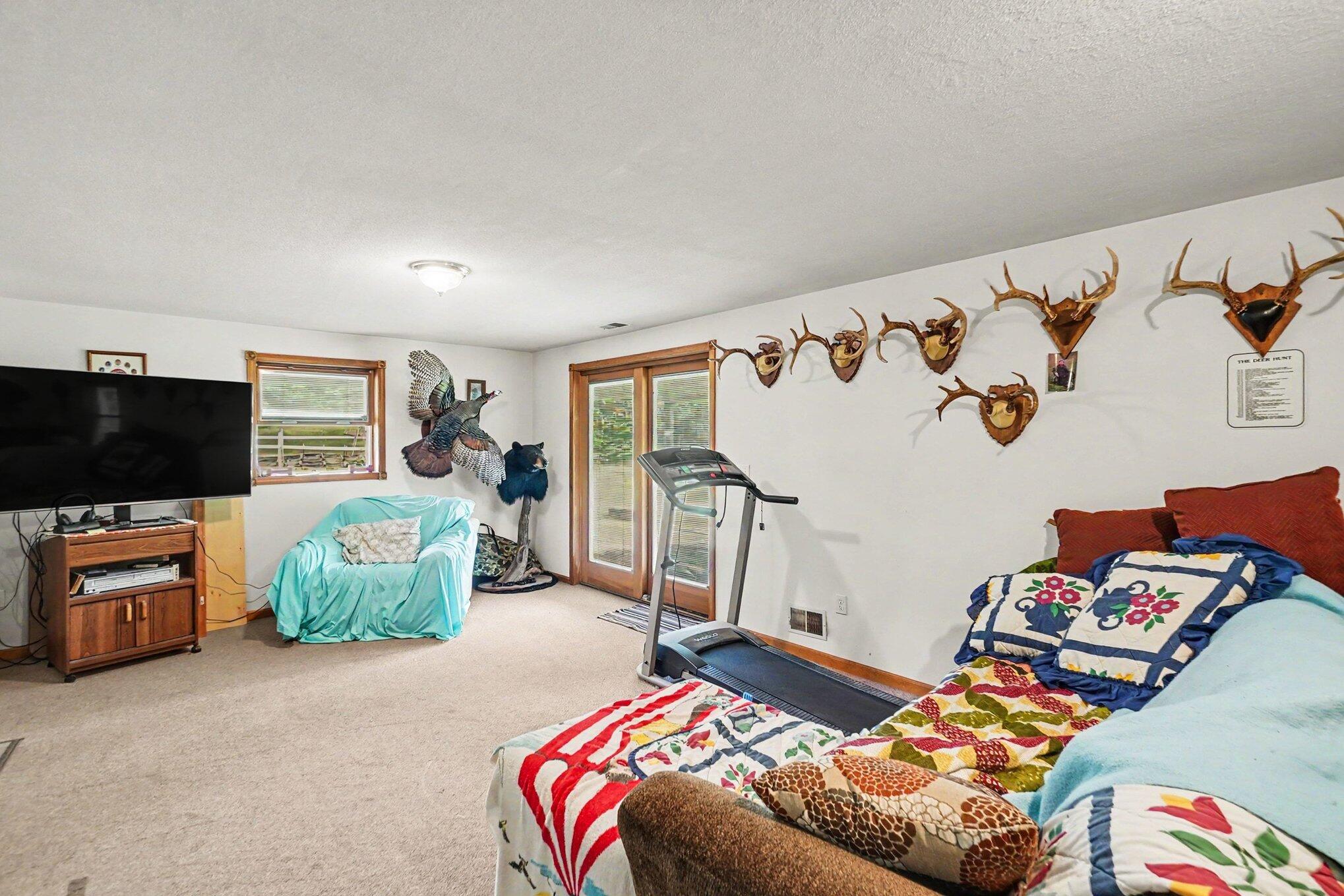 4485 South Miles Road Sheridan, MI 48884 - Photo 22 of 79 026_file_6835
