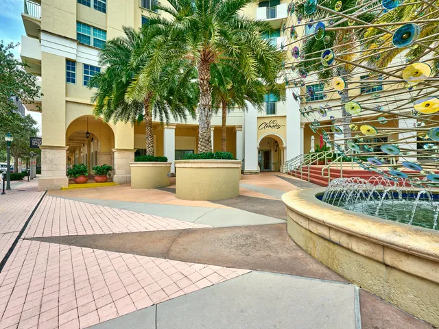 $449,000 | 610 Clematis Street, Unit 522, West Palm Beach, FL 33401