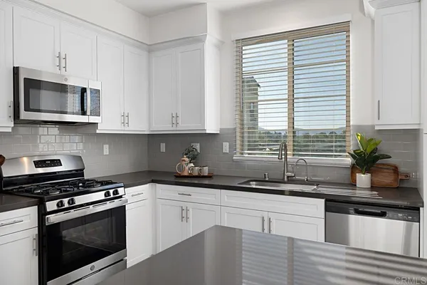 $775,000 | 313 Brookside Way, Santee, CA 92071