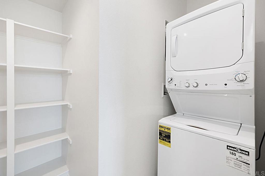 313 Brookside Way Santee, CA 92071 - Photo 19 of 41 Laundry