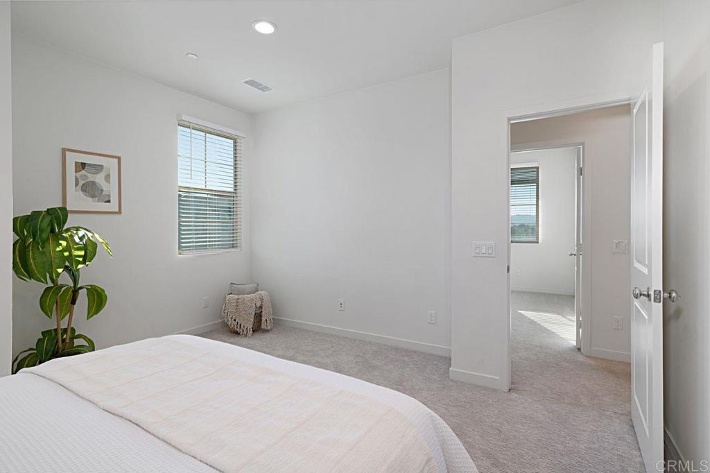 313 Brookside Way Santee, CA 92071 - Photo 23 of 41 Primary Bedroom