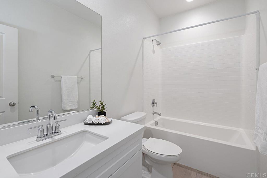 313 Brookside Way Santee, CA 92071 - Photo 29 of 41 Full hall Bathroom-upstairs