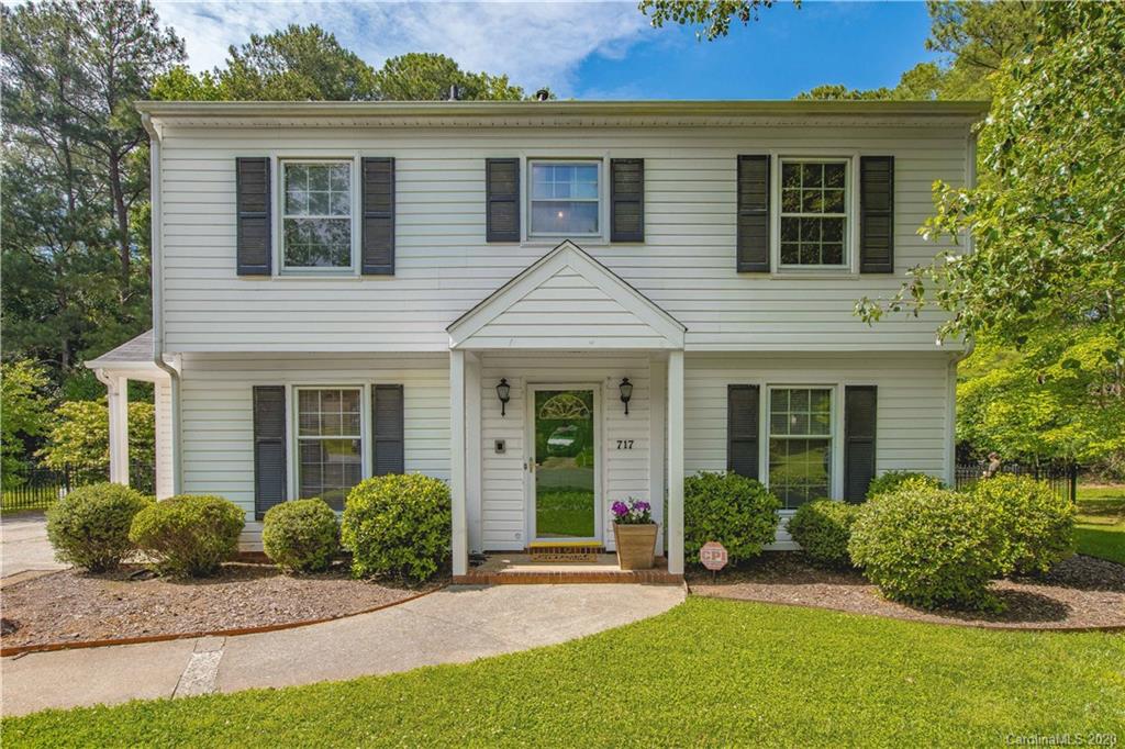 717 Hammermill Road Charlotte, NC 28270 - Photo 1 of 37 Gallery Image 1