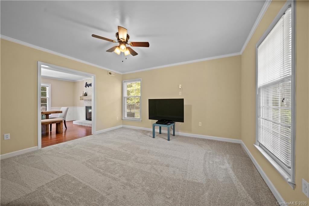 717 Hammermill Road Charlotte, NC 28270 - Photo 21 of 37 Gallery Image 21