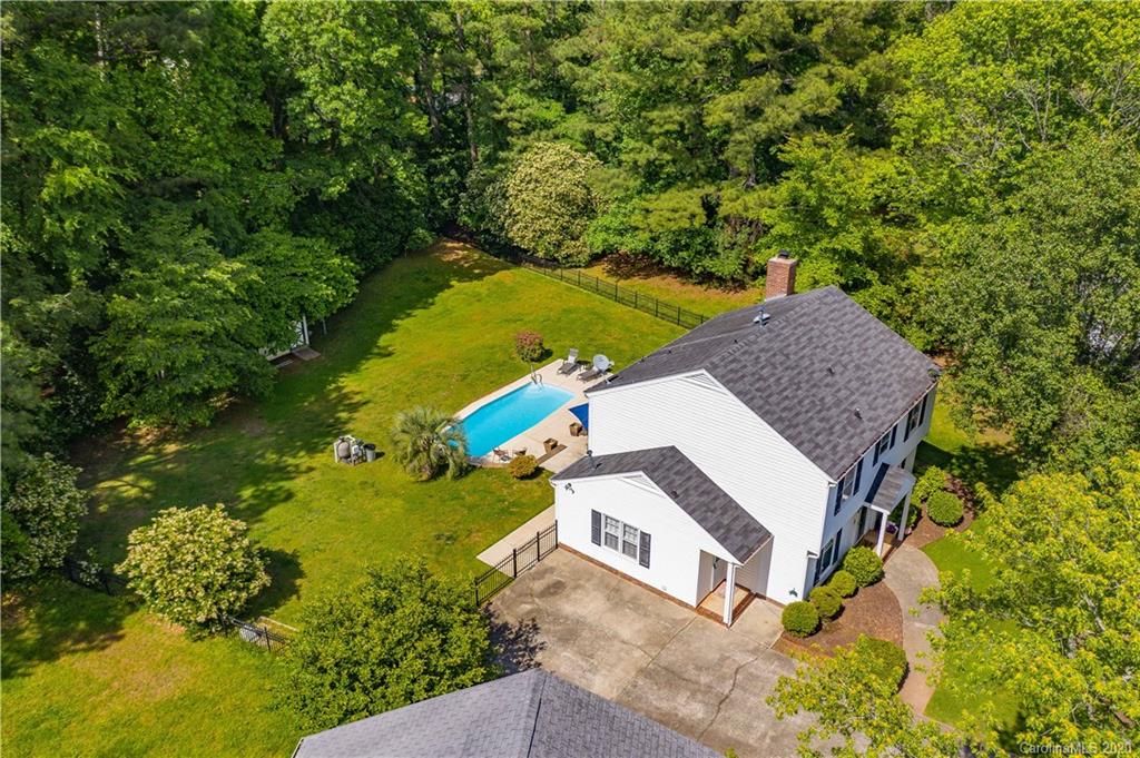 717 Hammermill Road Charlotte, NC 28270 - Photo 6 of 37 Gallery Image 6