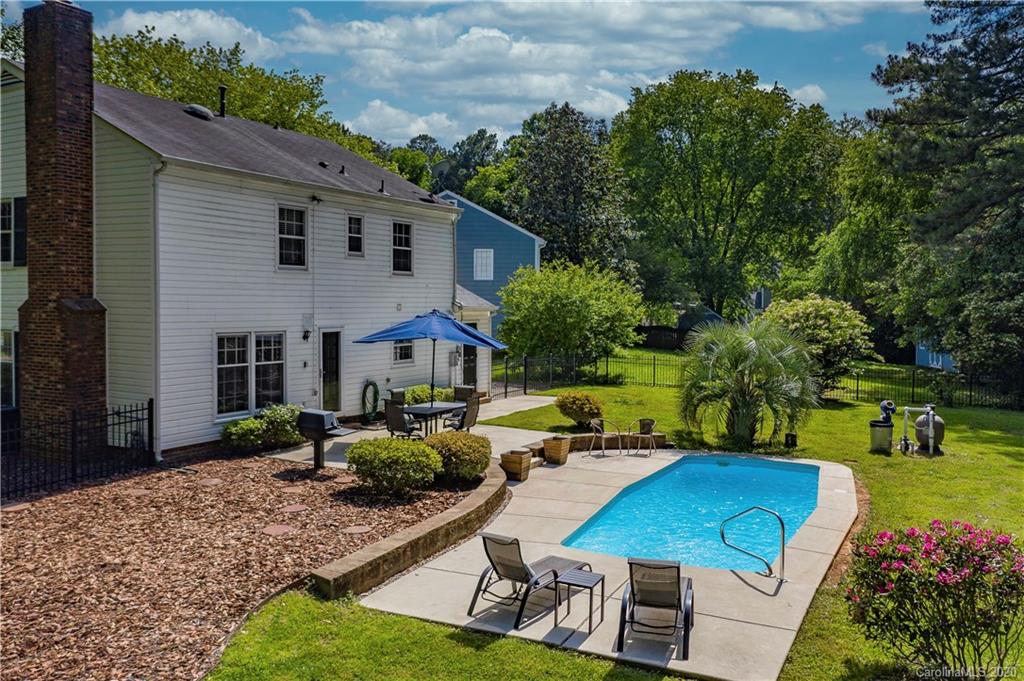 717 Hammermill Road Charlotte, NC 28270 - Photo 10 of 37 Gallery Image 10
