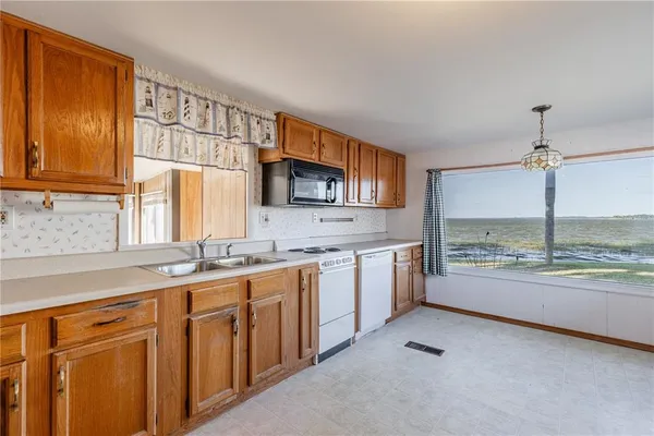 $150,000 | 12315 Highway 441, Unit 23, Tavares, FL 32778