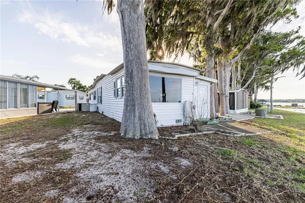 $150,000 | 12315 Highway 441, Unit 23, Tavares, FL 32778