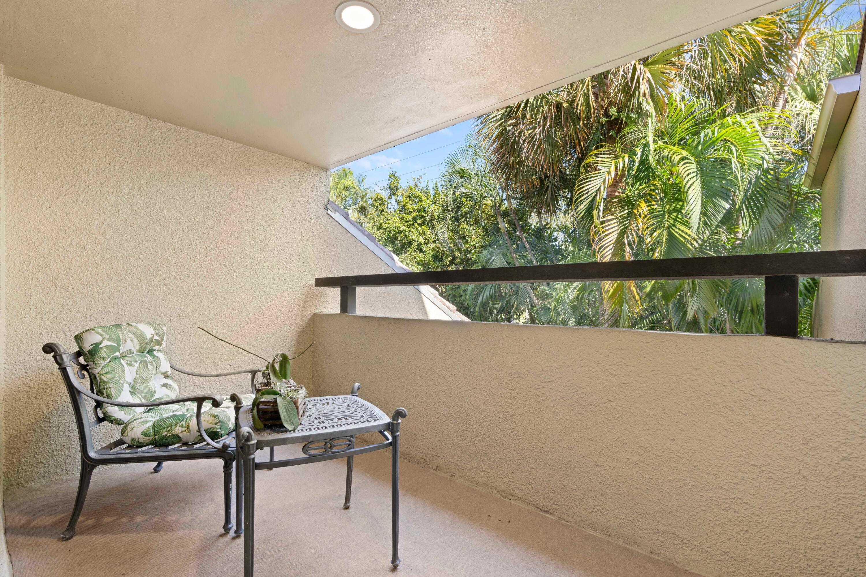 795 St Albans Drive Boca Raton, FL 33486 - Photo 21 of 35 2nd Balcony