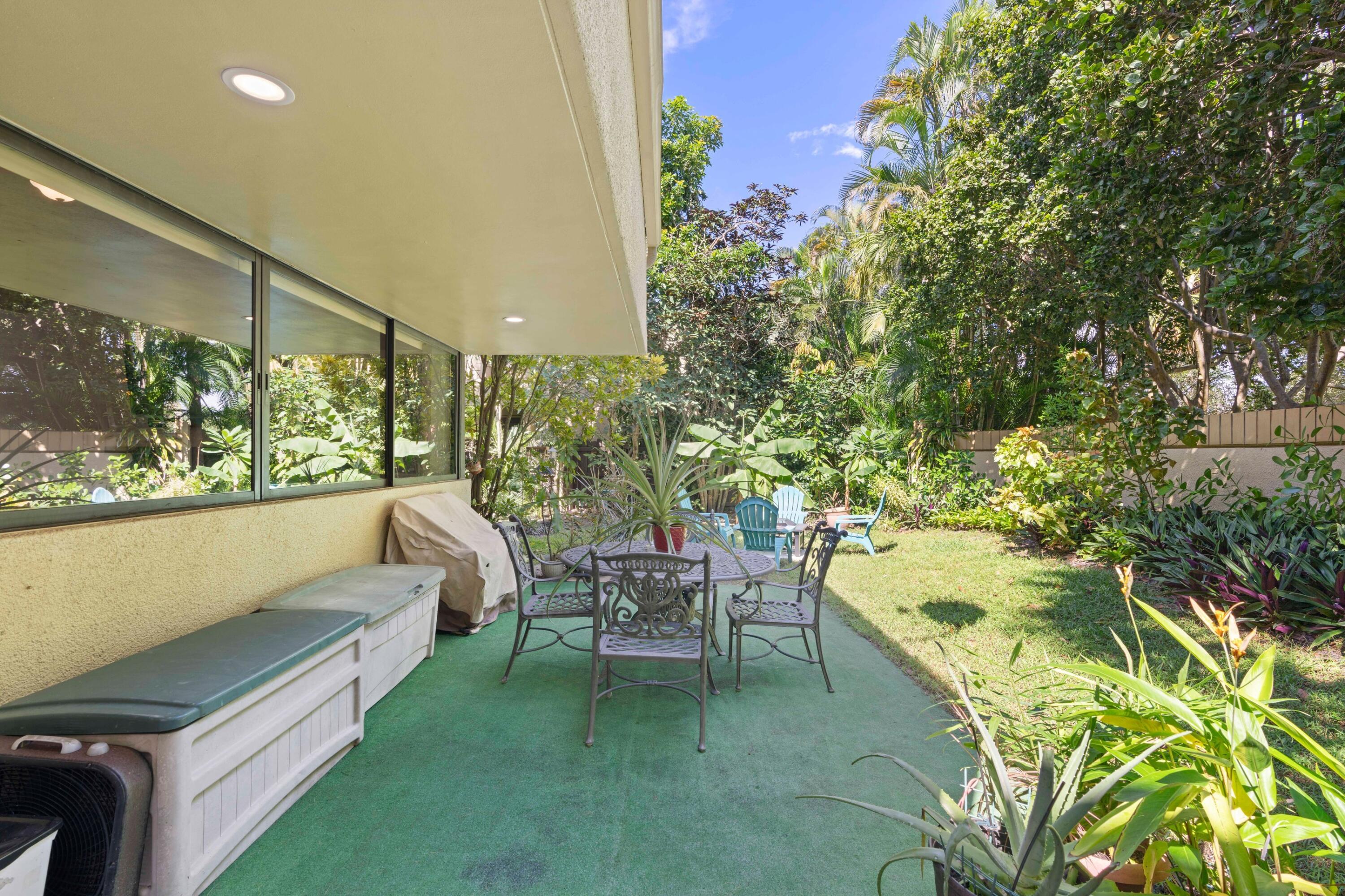 795 St Albans Drive Boca Raton, FL 33486 - Photo 29 of 35 Backyard