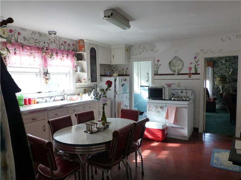 1320 Main Street Coventry, RI 02816 - Photo 3 of 11 Kitchen. Farmers Kitchen