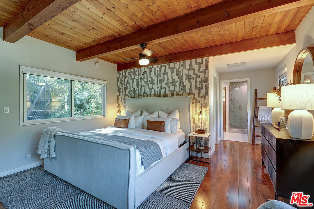 8326 Ridpath Drive Los Angeles, CA 90046 - Photo 22 of 40