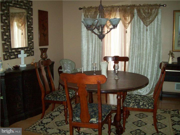 10 Spruce Road East Windsor, NJ 08520 - Photo 4 of 13 Dining Room