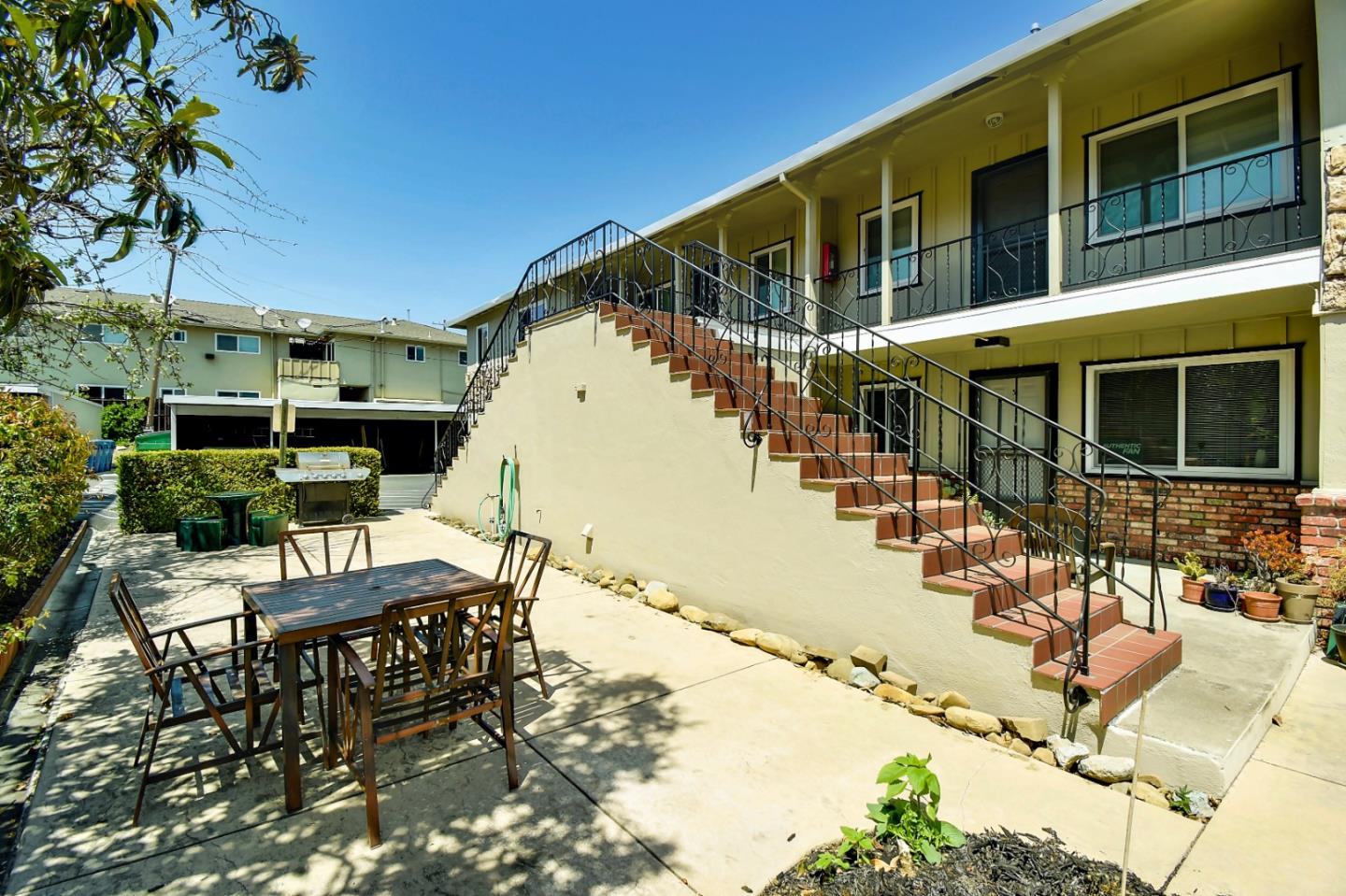 205 Avery Lane Los Gatos, CA 95032 - Photo 4 of 13 a view of house with outdoor seating space