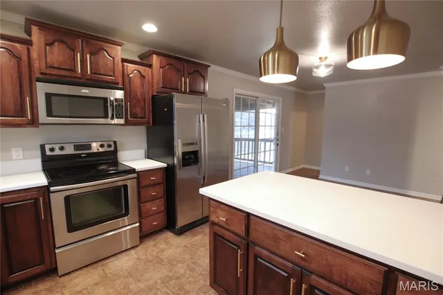 $235,000 | 1070 Louisiana Street, Sullivan, MO 63080