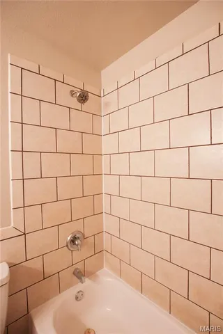 $235,000 | 1070 Louisiana Street, Sullivan, MO 63080