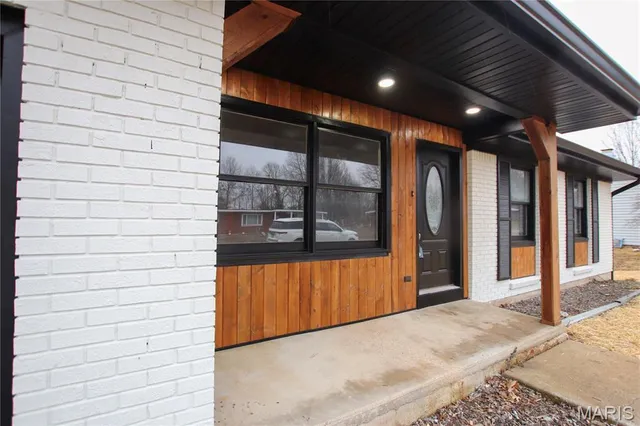 $235,000 | 1070 Louisiana Street, Sullivan, MO 63080