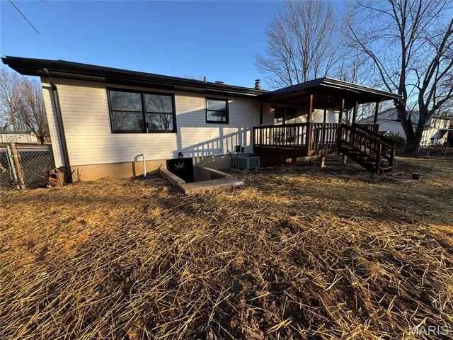 $235,000 | 1070 Louisiana Street, Sullivan, MO 63080