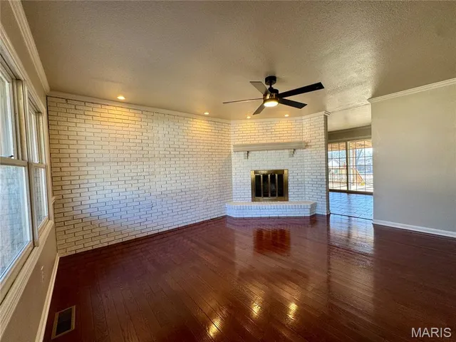 $235,000 | 1070 Louisiana Street, Sullivan, MO 63080