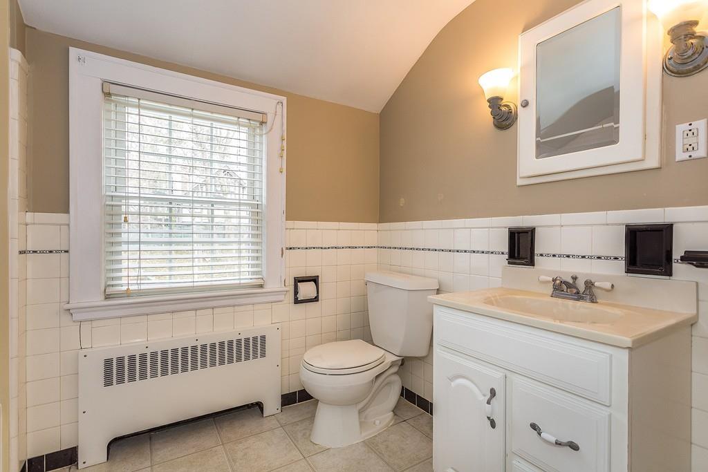 38 Englewood Road Winchester, MA 01890 - Photo 21 of 33 Gallery Image 21