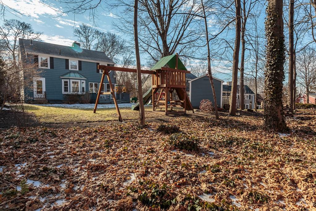 38 Englewood Road Winchester, MA 01890 - Photo 33 of 33 Gallery Image 33
