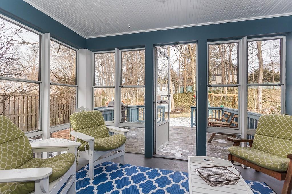 38 Englewood Road Winchester, MA 01890 - Photo 8 of 33 Gallery Image 8