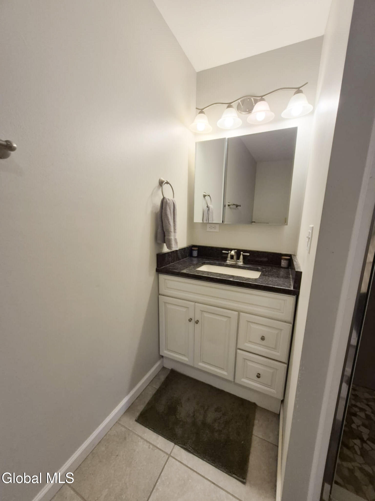 727 Dean Road Hudson Falls, NY 12839 - Photo 11 of 19 8e8e78cd-3e65-428d-811d-dc8f207a3217 (1)