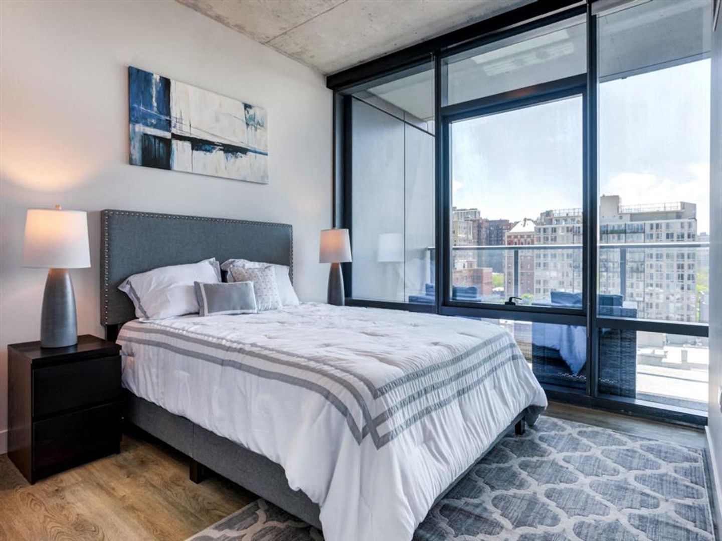 Undisclosed Address Chicago, IL 60657 - Photo 3 of 4