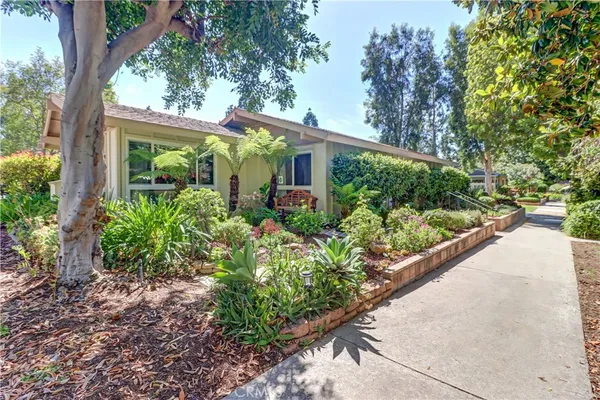 $520,000 | 134 Avenida Majorca, Unit A, Laguna Woods, CA 92637