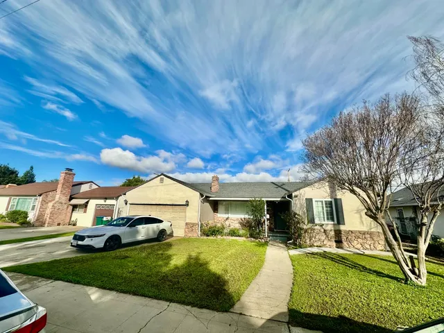 $749,000 | 609 Kettleman Lane, Lodi, CA 95240