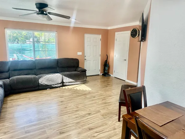 $749,000 | 609 Kettleman Lane, Lodi, CA 95240