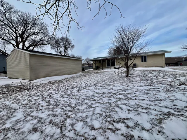 $240,000 | 656 Chestnut Street, Big Stone City, SD 57216