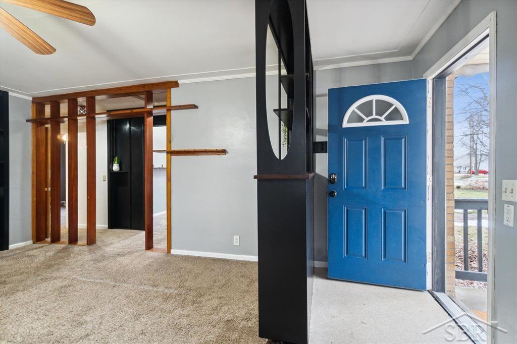 302 East Sugnet Road Midland, MI 48642 - Photo 6 of 34 50133034-bc620222-536f-4735-bf96-7ec3d46d29ad.JPG