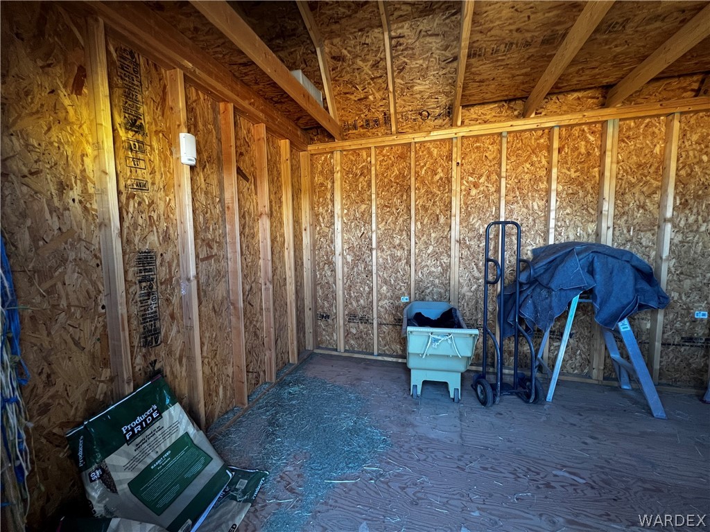 910 South Tonto Road Golden Valley, AZ 86413 - Photo 50 of 73 Gallery Image 50