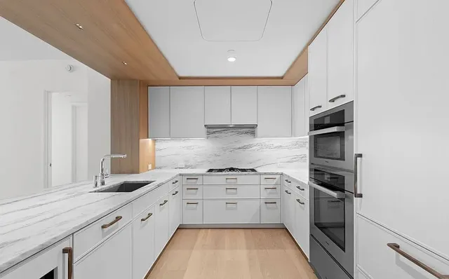 $35,950 | 50 West 66th Street, Unit 15E | Upper West Side