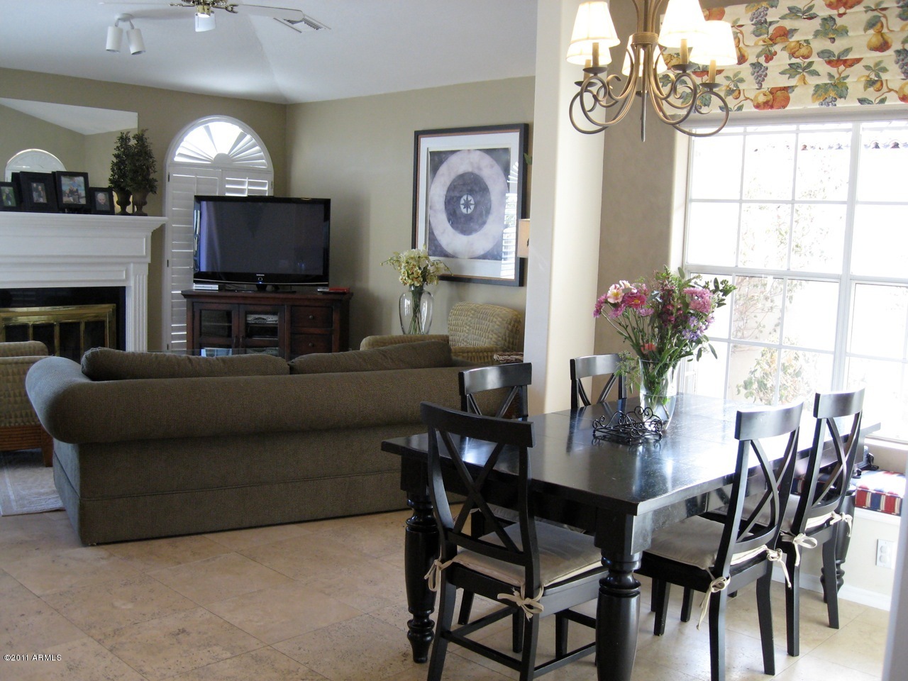 10125 East Doubletree Ranch Road Scottsdale, AZ 85258 - Photo 8 of 12 Brkfst-FamilyRm