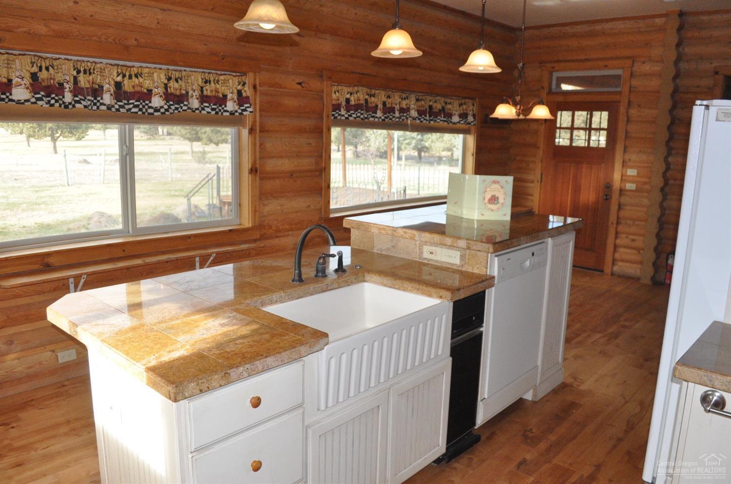 65093 Smokey Butte Road Bend, OR 97703 - Photo 22 of 25 Additional Photo