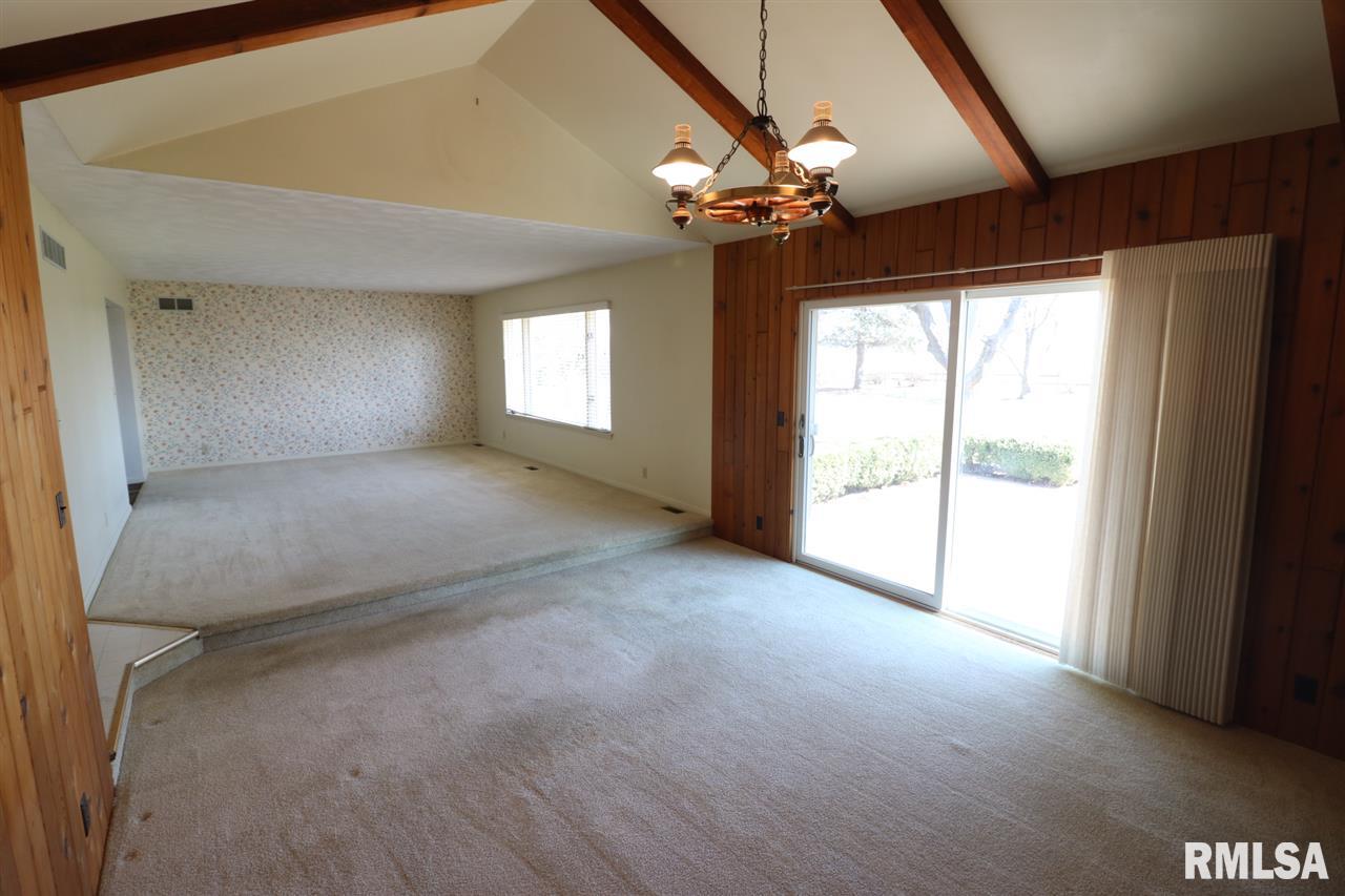 55 Waldheim Road Morton, IL 61550 - Photo 13 of 34 Gallery Image 13