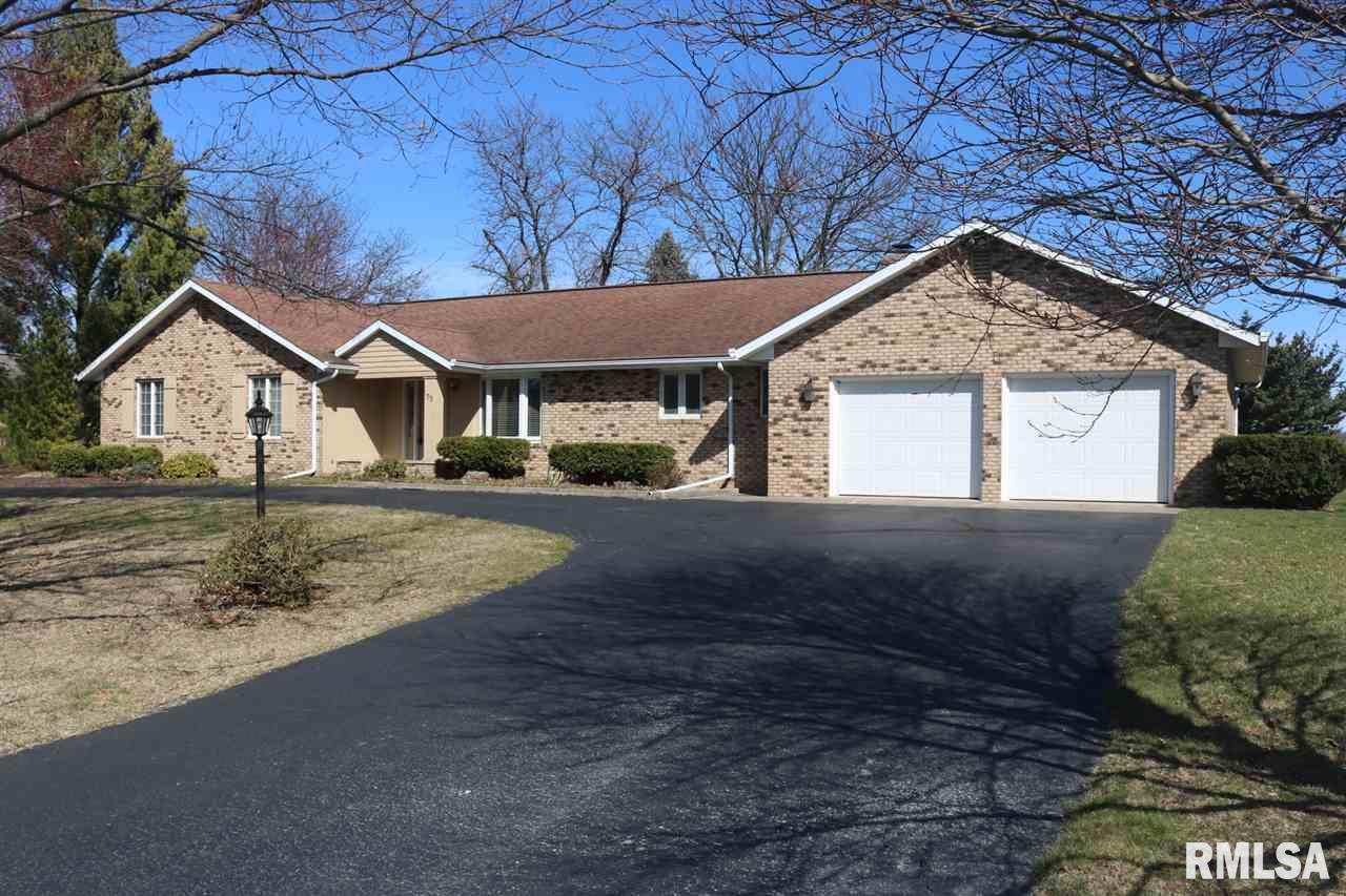 55 Waldheim Road Morton, IL 61550 - Photo 2 of 34 Gallery Image 2