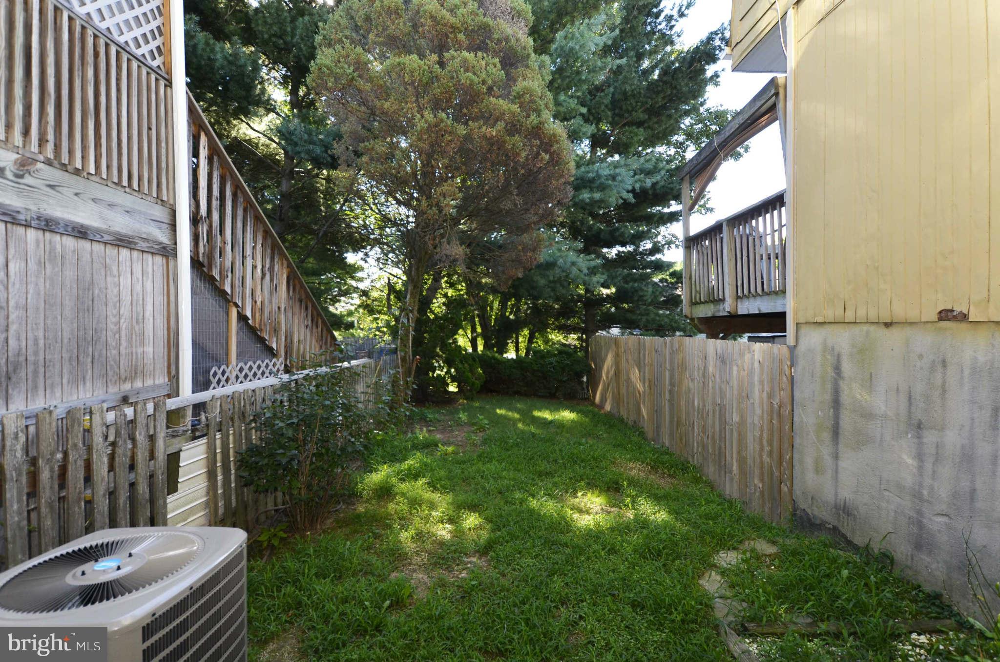 27 Colleton Court Baltimore, MD 21236 - Photo 29 of 30 Exterior (General)