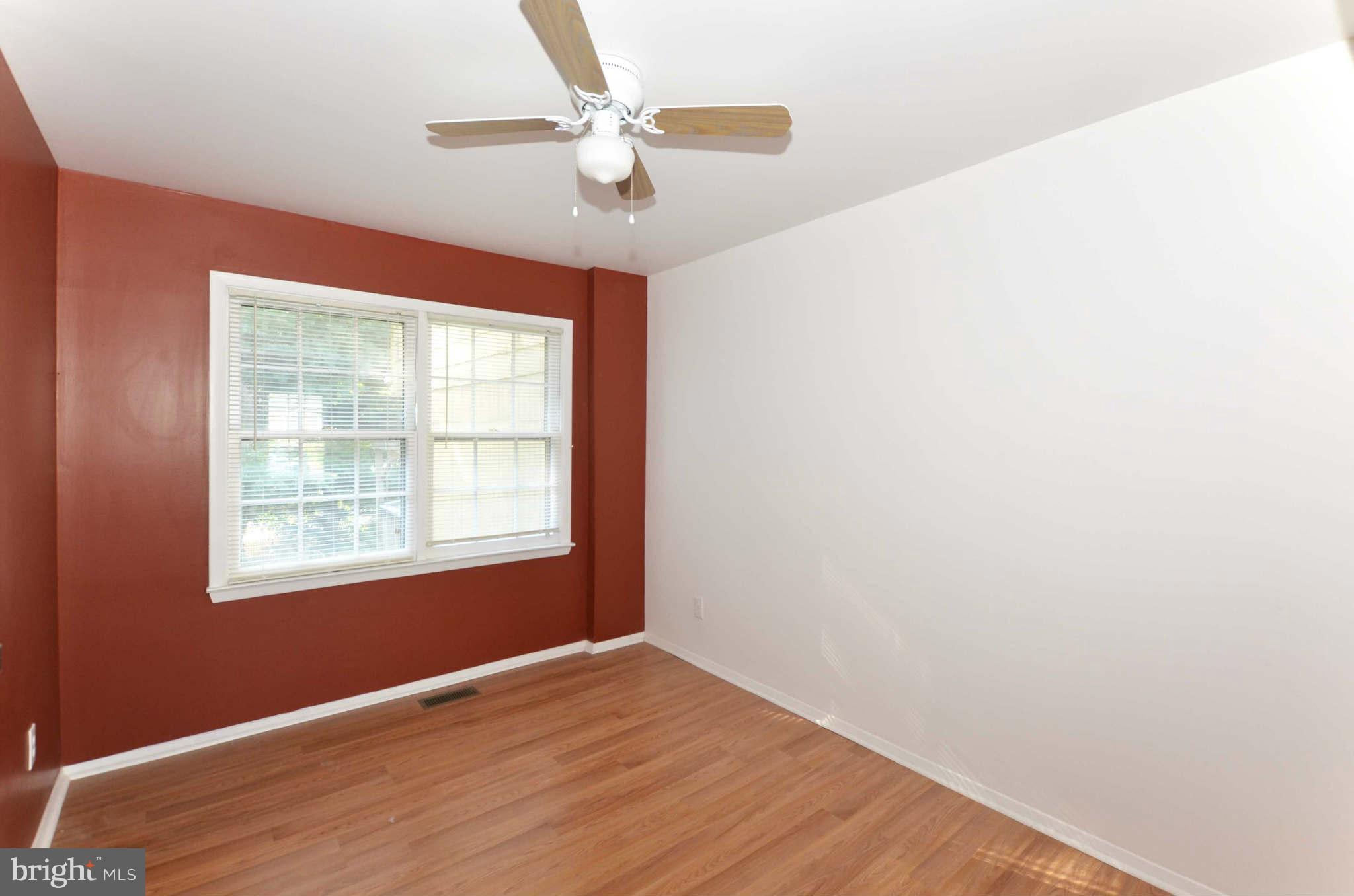27 Colleton Court Baltimore, MD 21236 - Photo 6 of 30 Dining Room