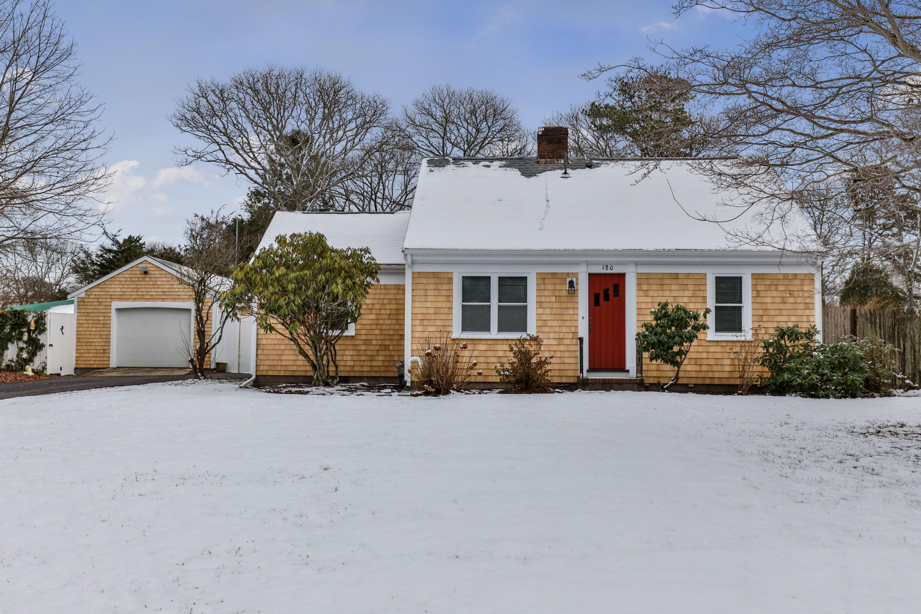 180 Lincoln Road Hyannis, MA 02601 - Photo 4 of 26 a view of a house with a patio