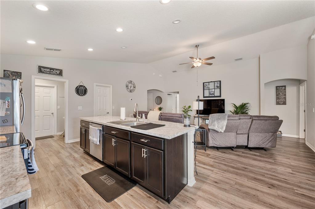 3921 White Ibis Road Lakeland, FL 33811 - Photo 14 of 47